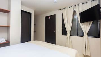 Habitació doble superior, 1 llit de matrimoni | Wifi gratuïta