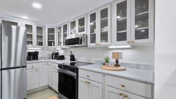 Mikrobølgeovn, opvaskemaskine