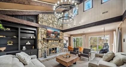 Luxury Oasis/Pool/Family Friendly/Boat/Pond/River