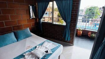 Double Room | Free WiFi