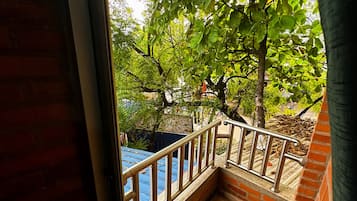 Værelse til 3 personer | Terrasse/gårdhave