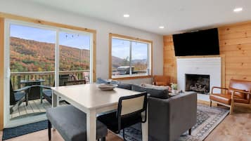 TV, fireplace, offices