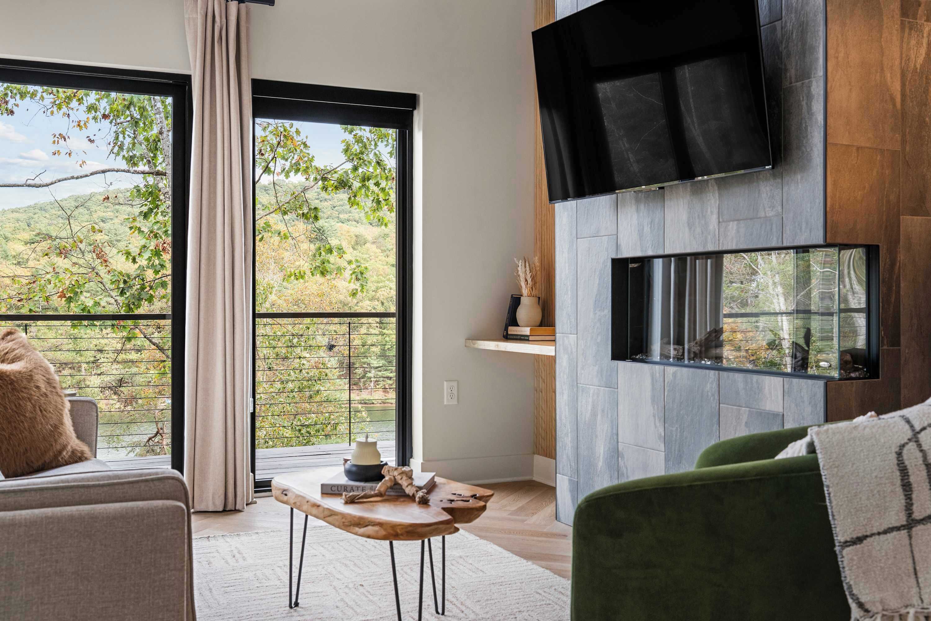 TV, fireplace, offices