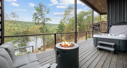 Romantic Mtn Retreat | Lake + Hot Tub at Exhale