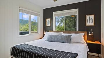 2 slaapkamers, reisbedje, wifi, beddengoed