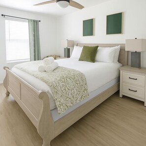 2 bedrooms, iron/ironing board, free WiFi, bed sheets - Modern Comfort Steps from FSU — Where Game Days Feel Like Getaways. (Tallahassee)