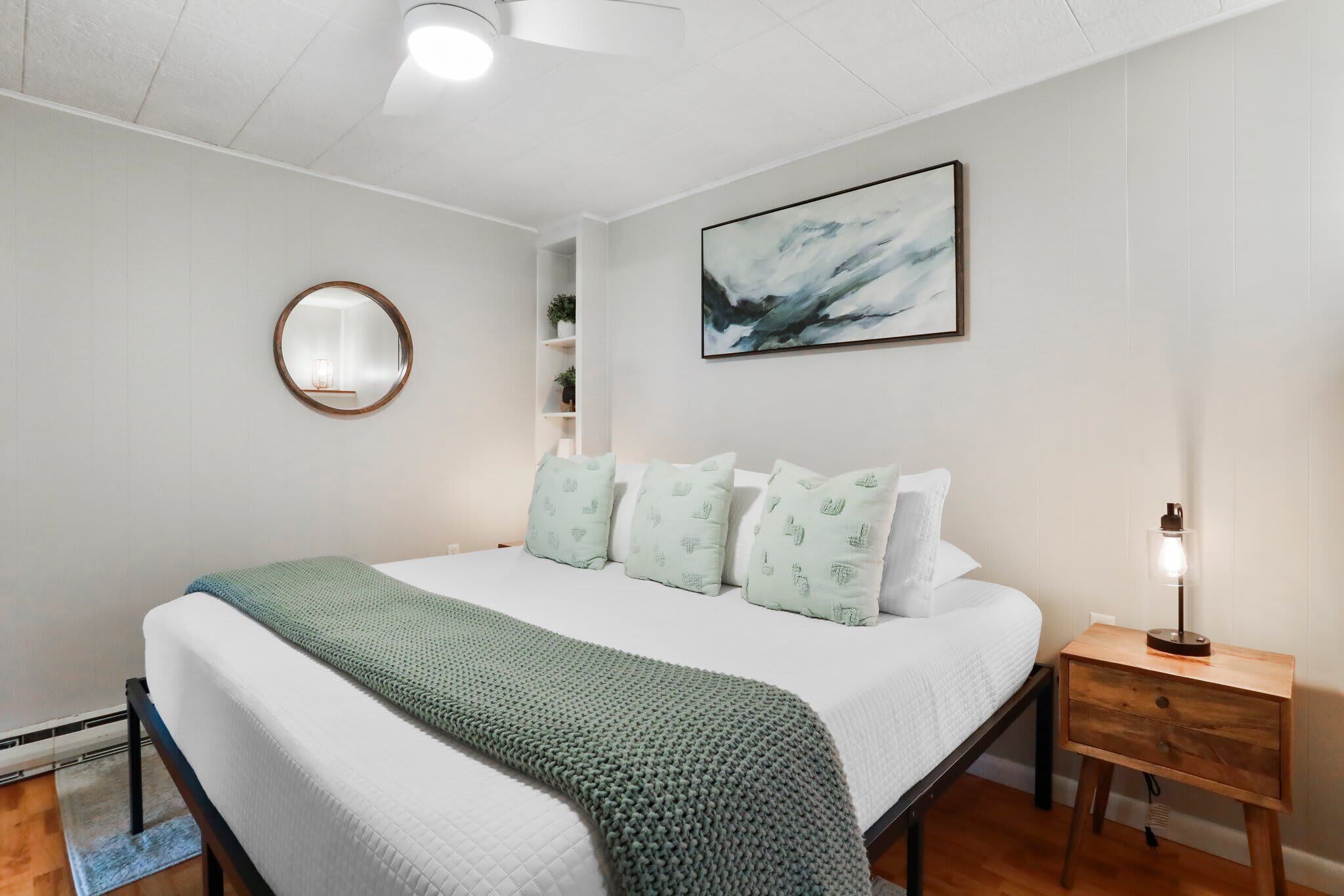 2 bedrooms, WiFi, bed sheets