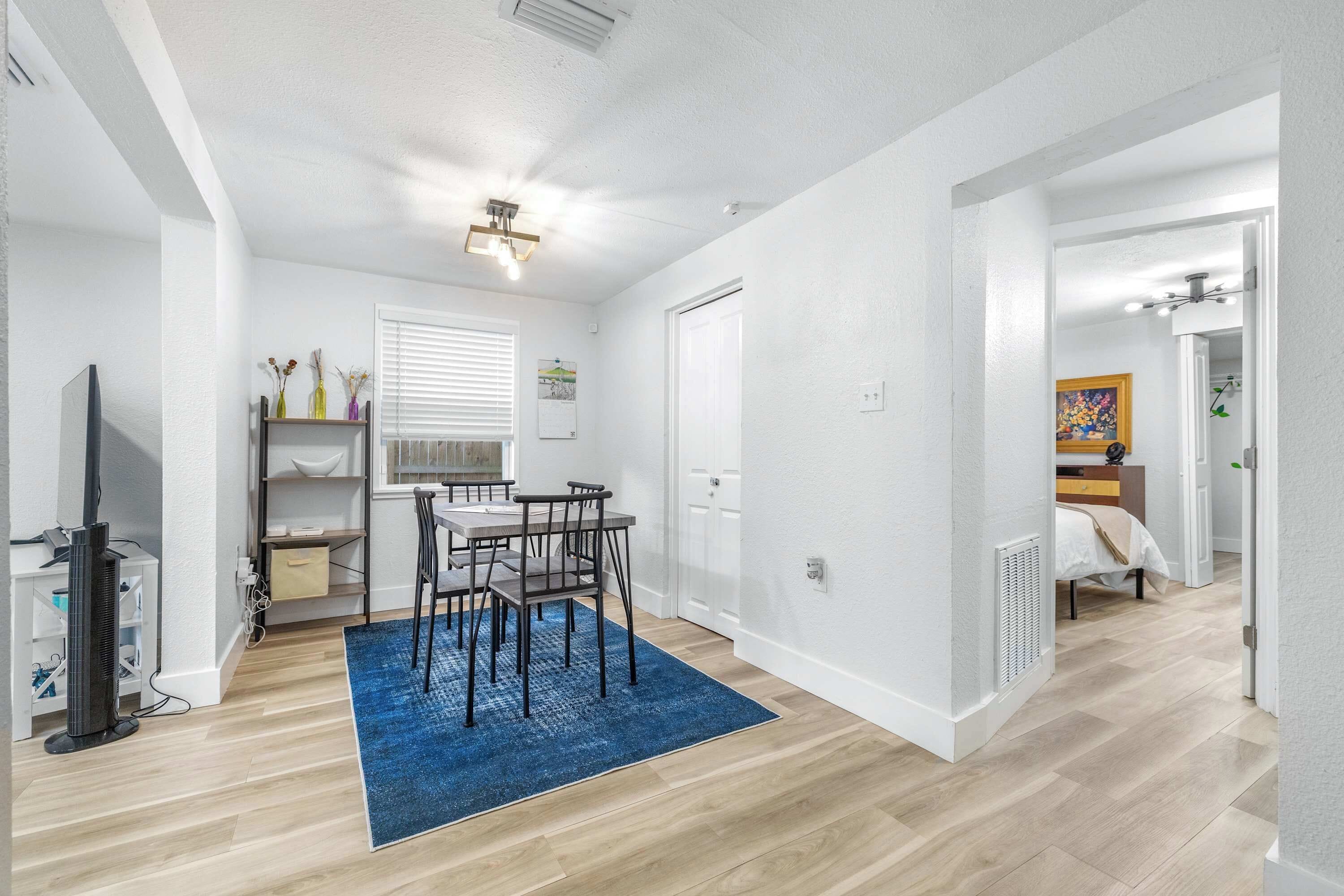 Nhà, nhiều giường, sân hiên, quang cảnh vườn (La Casita) | 2 phòng ngủ, trang trí khác biệt 