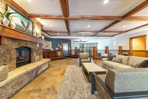 Condo (2 Bedrooms) | Exterior - Lone Eagle #3014 (Keystone)