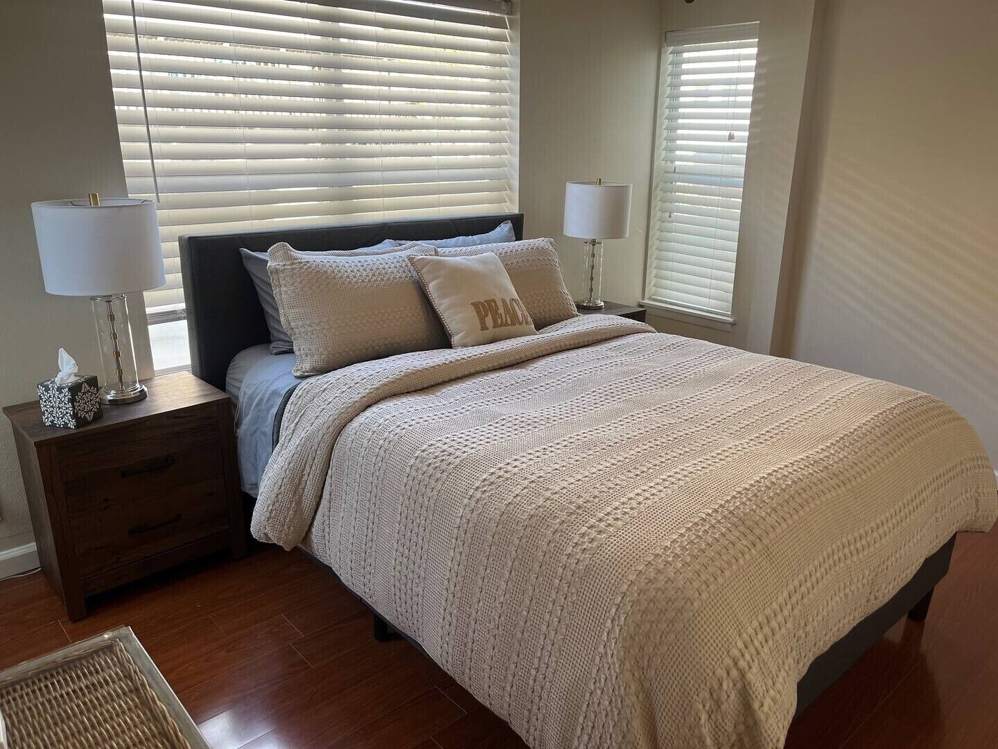 3 sovrum, strykjärn/strykbräda, internet och sängkläder