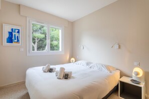 2 Schlafzimmer, Bügeleisen/Bügelbrett, WLAN, Bettwäsche