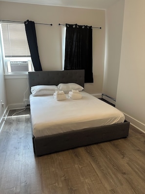 2 soverom, strykejern/-brett, wi-fi og sengetøy