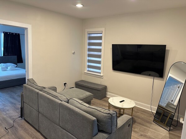 2 soverom, strykejern/-brett, wi-fi og sengetøy