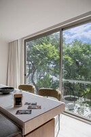 Luxury Apartment | In-room safe, desk, laptop workspace, iron/ironing board