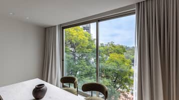 Luxury Apartment | Living area