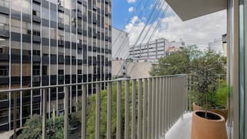 Suite estudio Deluxe | Balcón