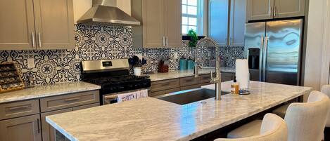 Microwave, oven, stovetop, dishwasher