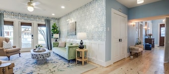 Victorian-Style Getaway in Downtown Rockwall