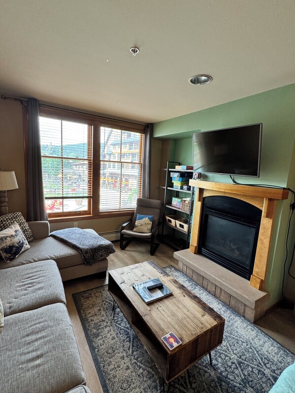 تلفزيون ذكي