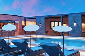 Outdoor pool - AC Hotel Georgetown Guyana (Georgetown)