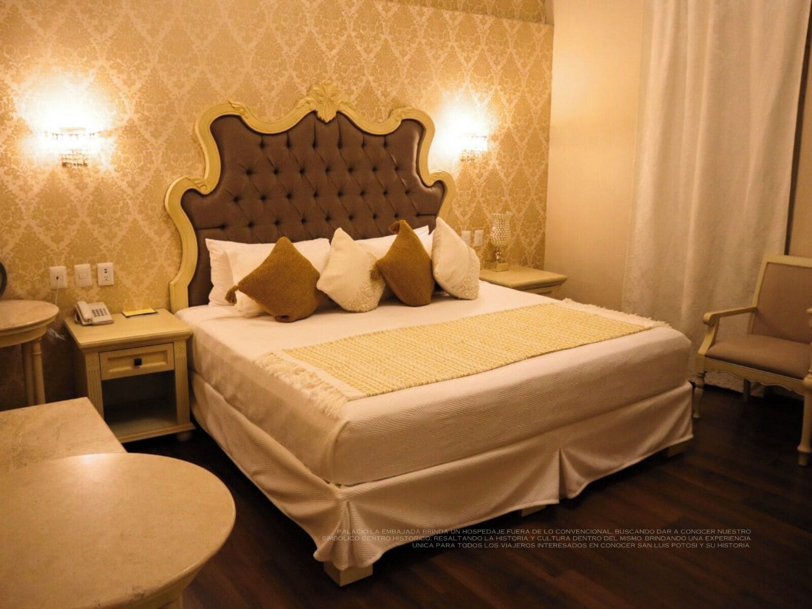Deluxe Double Room, Non Smoking, Air conditioning | In-room safe, desk, laptop workspace, soundproofing