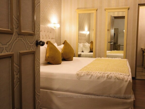 컴포트 더블룸 또는 트윈룸, 금연, 파티오 | 객실 내 금고, 책상, 노트북 작업 공간, 방음 설비