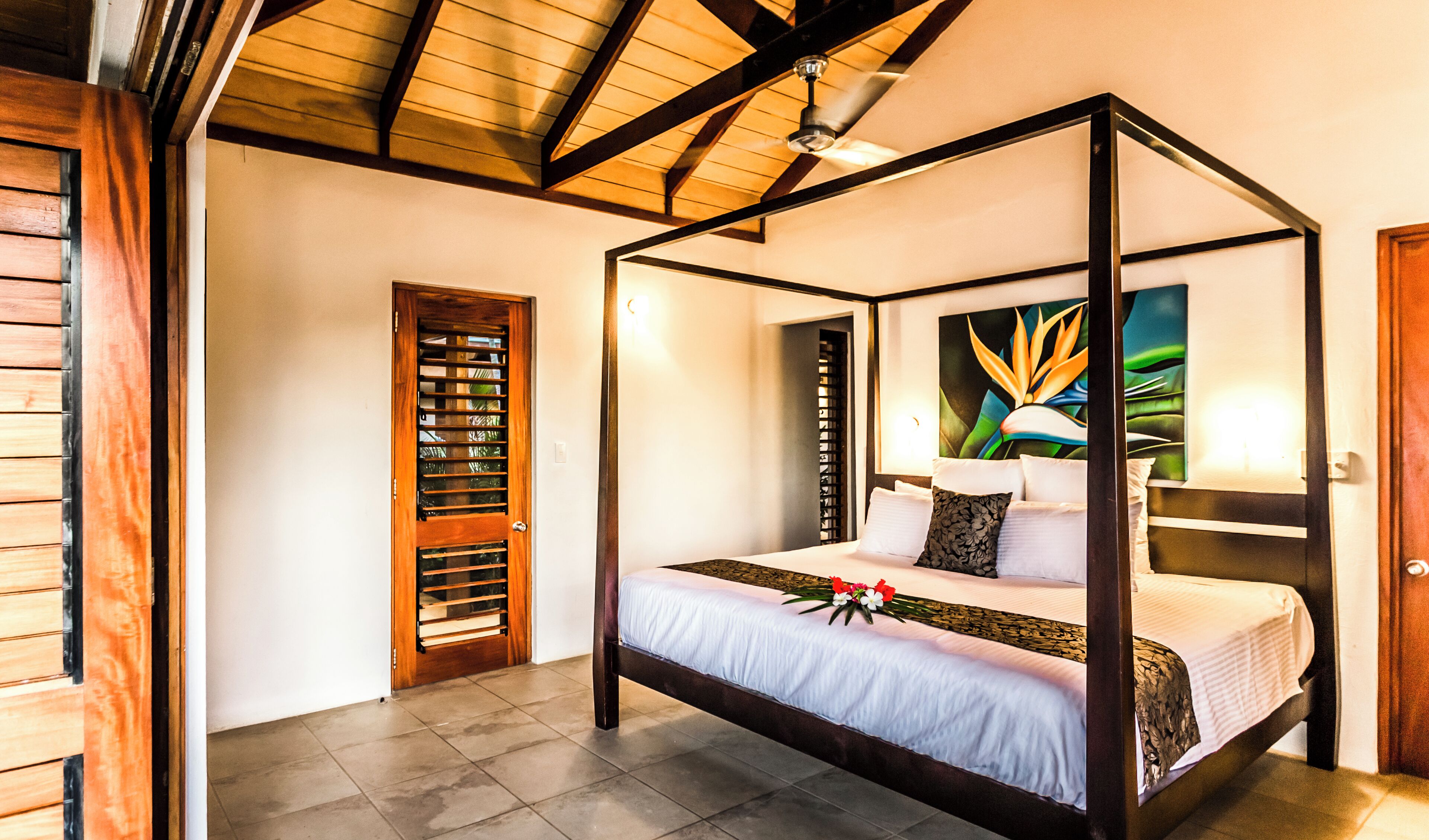 Wifi gratis y ropa de cama 