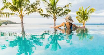 4-Bedroom Villa with Panoramic Sea Views and Pool – Malolo Lailai Island