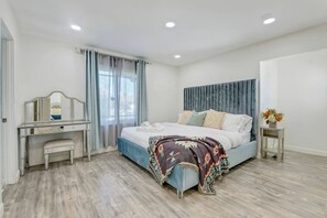 3 soverom, strykejern/-brett, reiseseng for barn og wi-fi