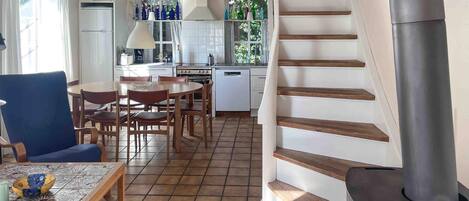 Kühlschrank, Herdplatte, Geschirrspüler