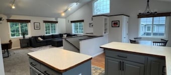 Superb 3-bedroom townhome in Juneau