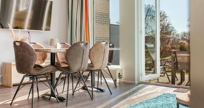 Nice home in Makkum with lake view