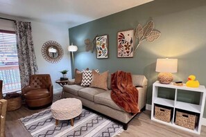 Smart-tv, pejs, bøger