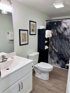 Een douche, een haardroger