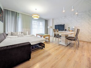 1 chambre, fer et planche à repasser, Wi-Fi, draps fournis