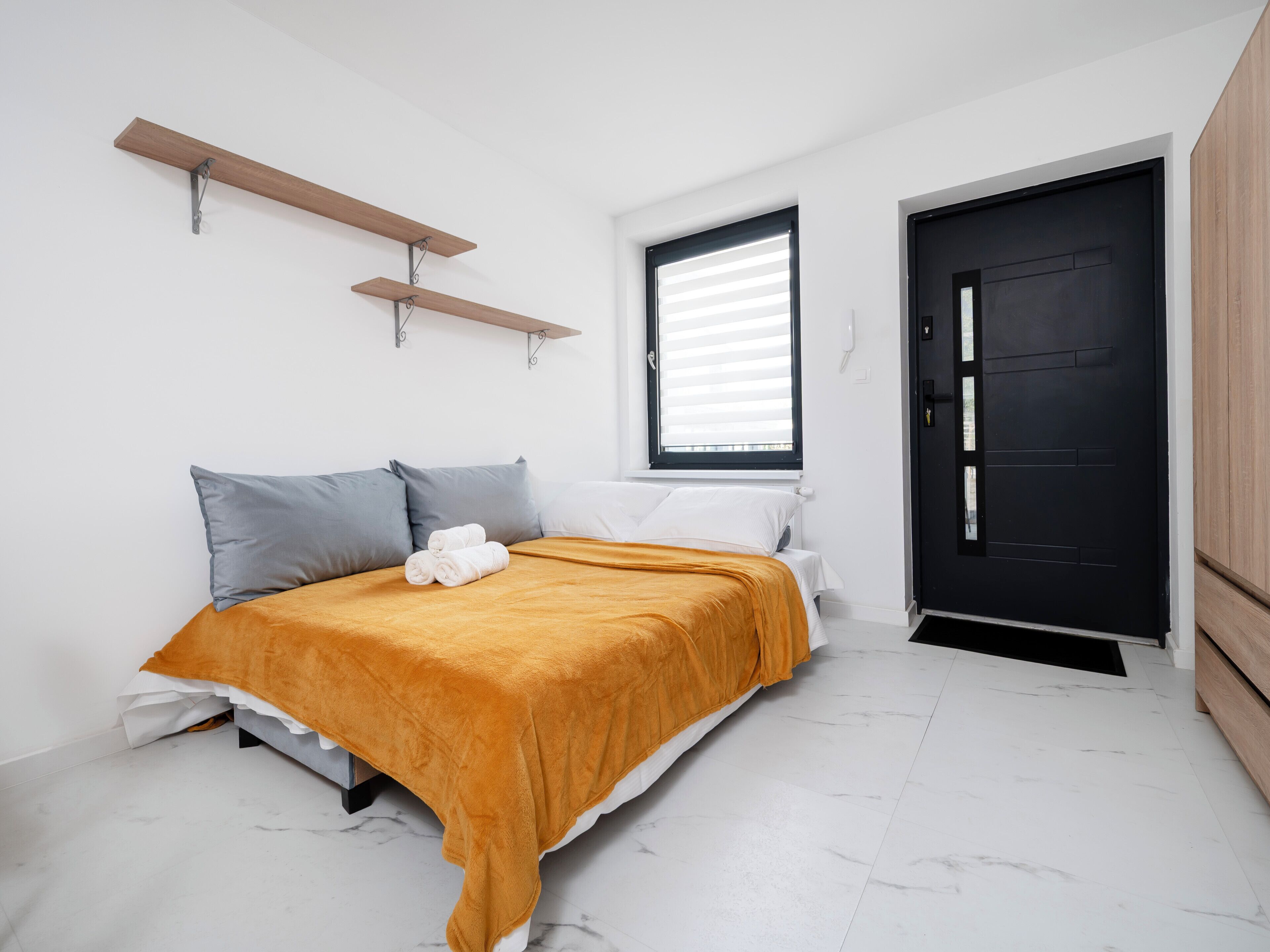 Ferros/tábuas de passar roupa, Wi-Fi, roupa de cama