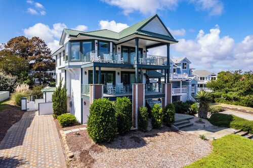 Bella Vita OBX: Large Private Pool, Close to Beach & Shoppping