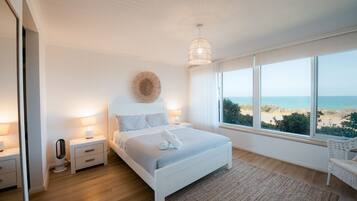 4 bedrooms, iron/ironing board, travel cot, WiFi