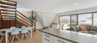 Acute A-Frame - A Family Haven by the Sea