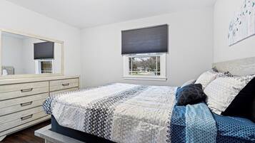 3 chambres, fer et planche à repasser, Wi-Fi