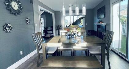 Serene 4-bedroom house lake front house