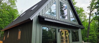 Appleberry Mountain Cottage
