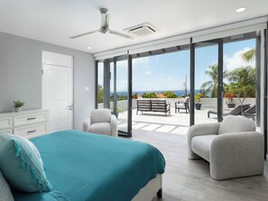 4 chambres, fer et planche à repasser, accès au Wi-Fi (inclus)