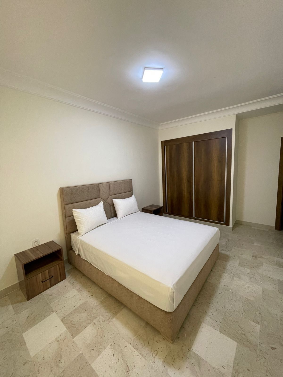 2 Schlafzimmer, Internetzugang, Bettwäsche