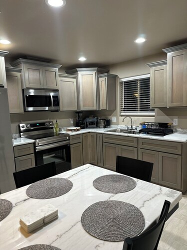 Tranquil 3-bedroom house with AC in charming Yuma