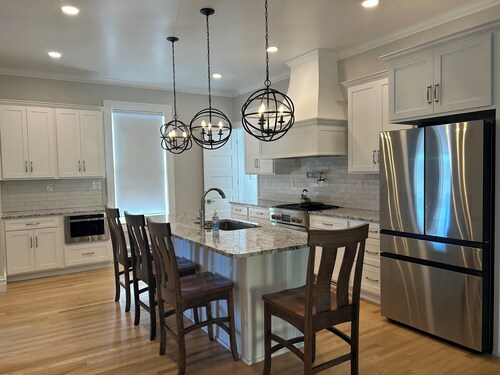 The Victorian Oasis-The amenities of a modern home, the character of a Victorian