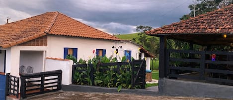 Family House, 3 Bedrooms, Garden View | Exterior