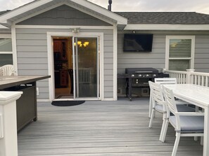 تناول الطعام بالخارج