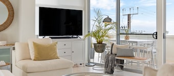 Summer Salt: Stylish Beachside Escape for Families