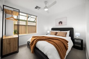 3 dormitorios, tabla de planchar con plancha, wifi y ropa de cama